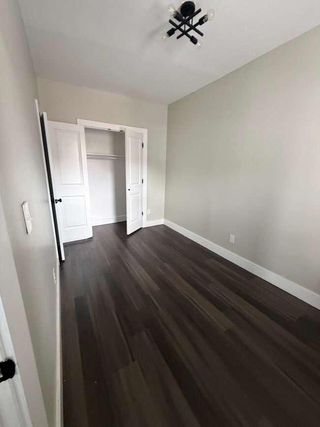 Foto del edificio - 154 Sanford St