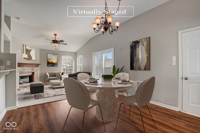 Foto del edificio - Beautiful 3-4 BR in Brownsburg!