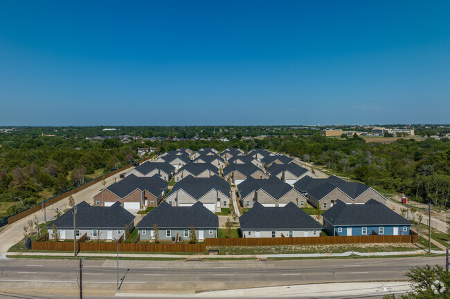 Vista aérea de Hampton Duplexes - Hampton Road Duplexes