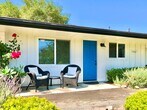 Foto principal - Beautiful Detached Guest Home Unit on Priv...