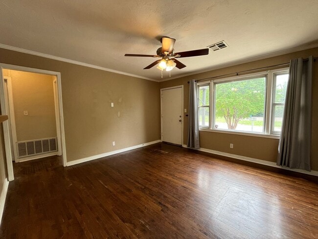 Photo - Cute 2 Bed 1 Bath House