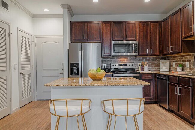 Photo - Move In Now & Enjoy $1,000 Off! Apartment