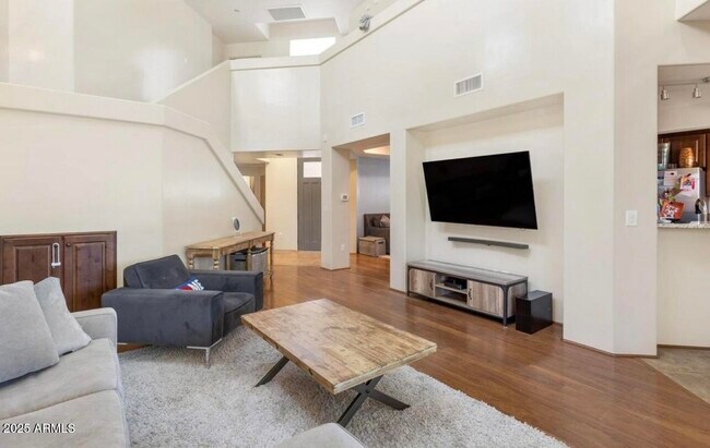 Foto del edificio - 675 N. Encanto Village Way