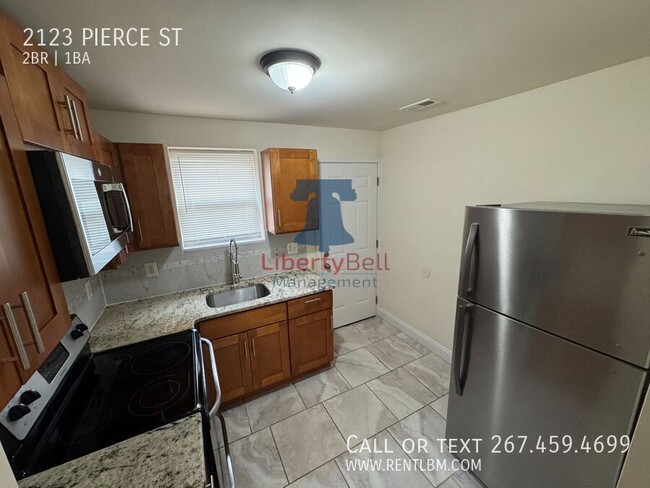 Foto del edificio - 2123 Pierce St