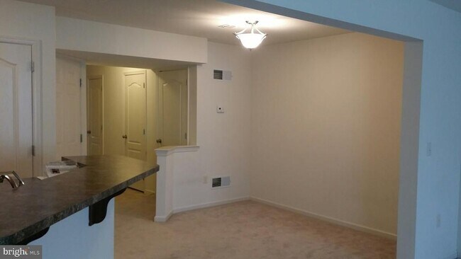 Foto del edificio - 111 Stonecrest Ln