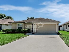 Building Photo - 2735 Creek Ridge Dr