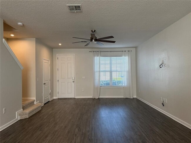 Building Photo - 6349 Glory Bower Dr