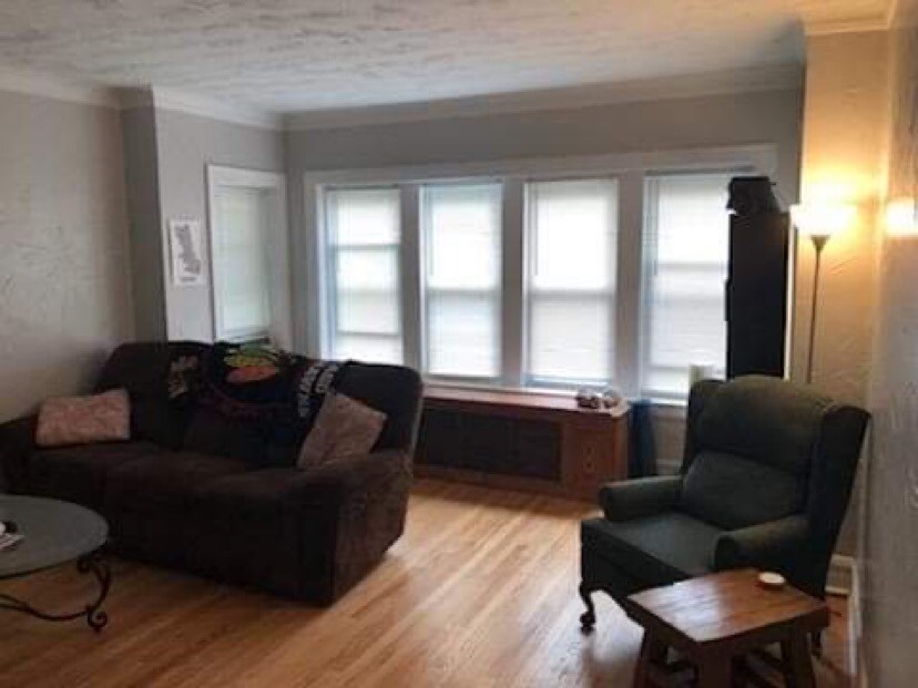 Foto del edificio - 4134 N Albany Ave