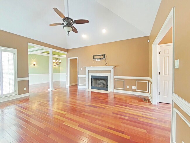 Building Photo - 732 Magruder Ct