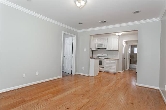 Building Photo - 4931 Junius St