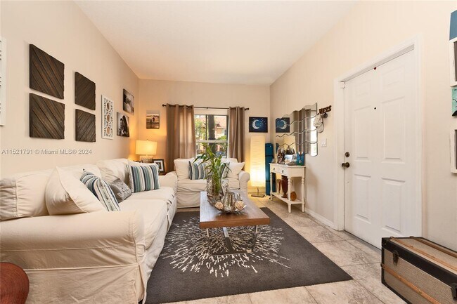 Foto del edificio - 917 SW 143rd Ave