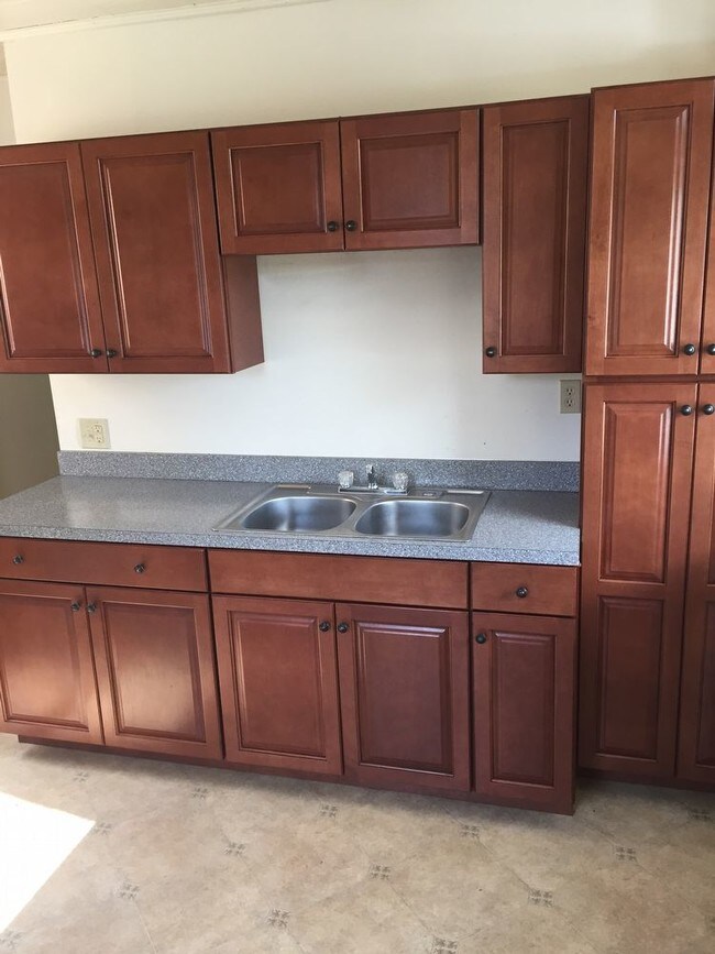 Building Photo - 1250 Wabank Road - Unit 2