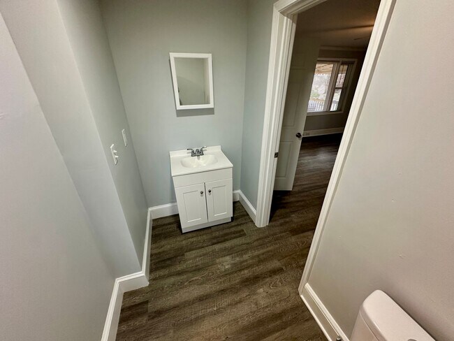 Foto del edificio - 4 Bedroom 3 Bathroom