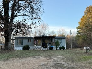 Building Photo - 1522 CR 339