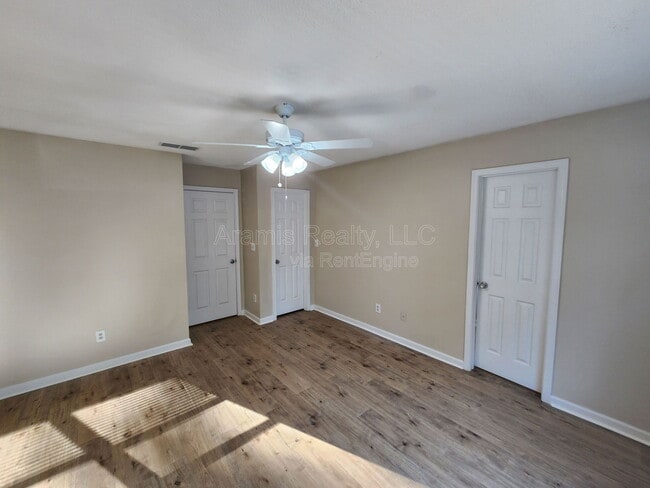 Building Photo - 2284 Coach Way