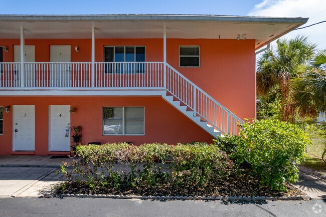 1895 40th Ave Vero Beach, FL 32960 - Vero Apartments