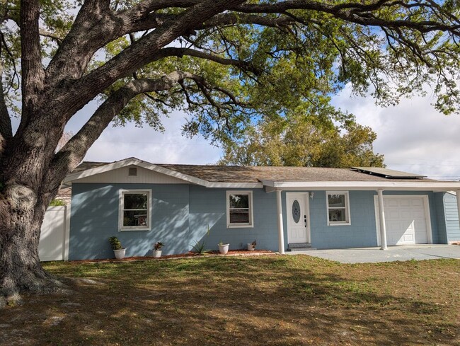 Building Photo - 7173 Darien Way