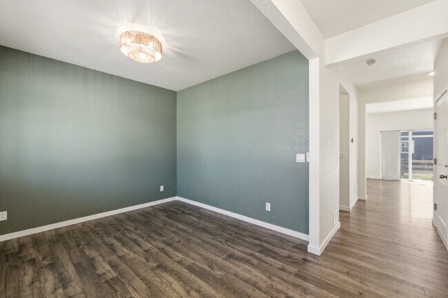 Building Photo - Modern Bennett Beauty | Spacious Newer Home with Over 2,200 Sq Ft