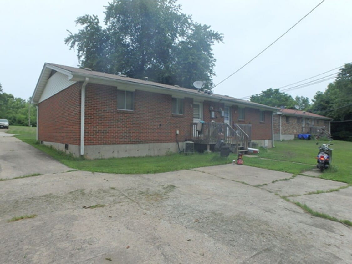 Building Photo - 3410 Bonny Linn Dr