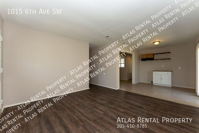 Building Photo - 1015 6th Ave SW