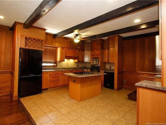 Foto del edificio - 1205 N Barker St, Lumberton, NC 28358