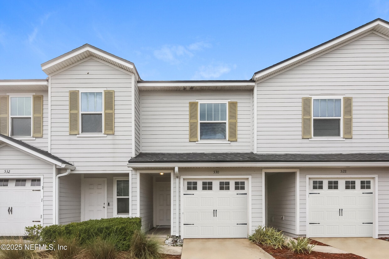 Foto principal - 530 Eiseman Wy