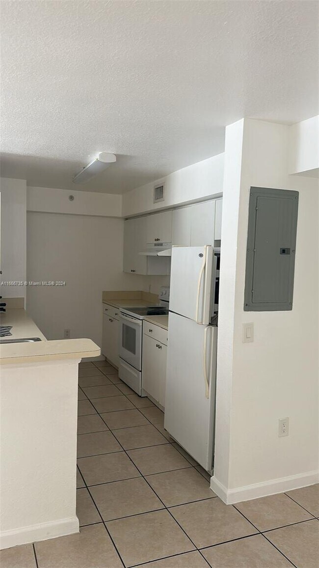 Building Photo - 15430 SW 284th St