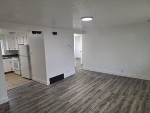 Building Photo - 2002 W 4700 S