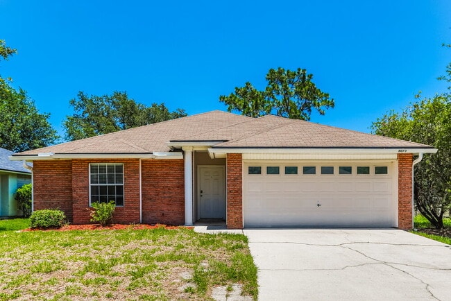 Building Photo - 8073 Leafcrest Dr