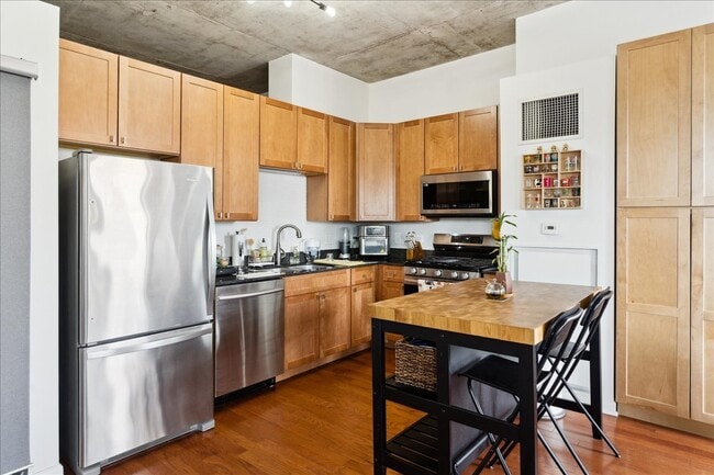 Foto del edificio - 1122 W Catalpa Ave