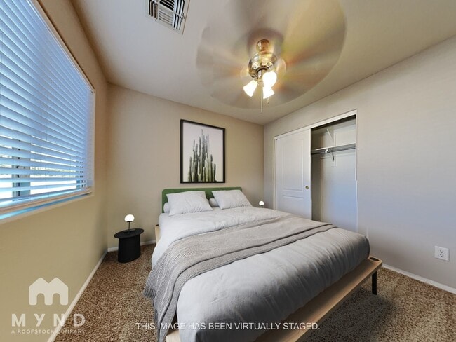 Building Photo - 28504 N Dolomite Ln