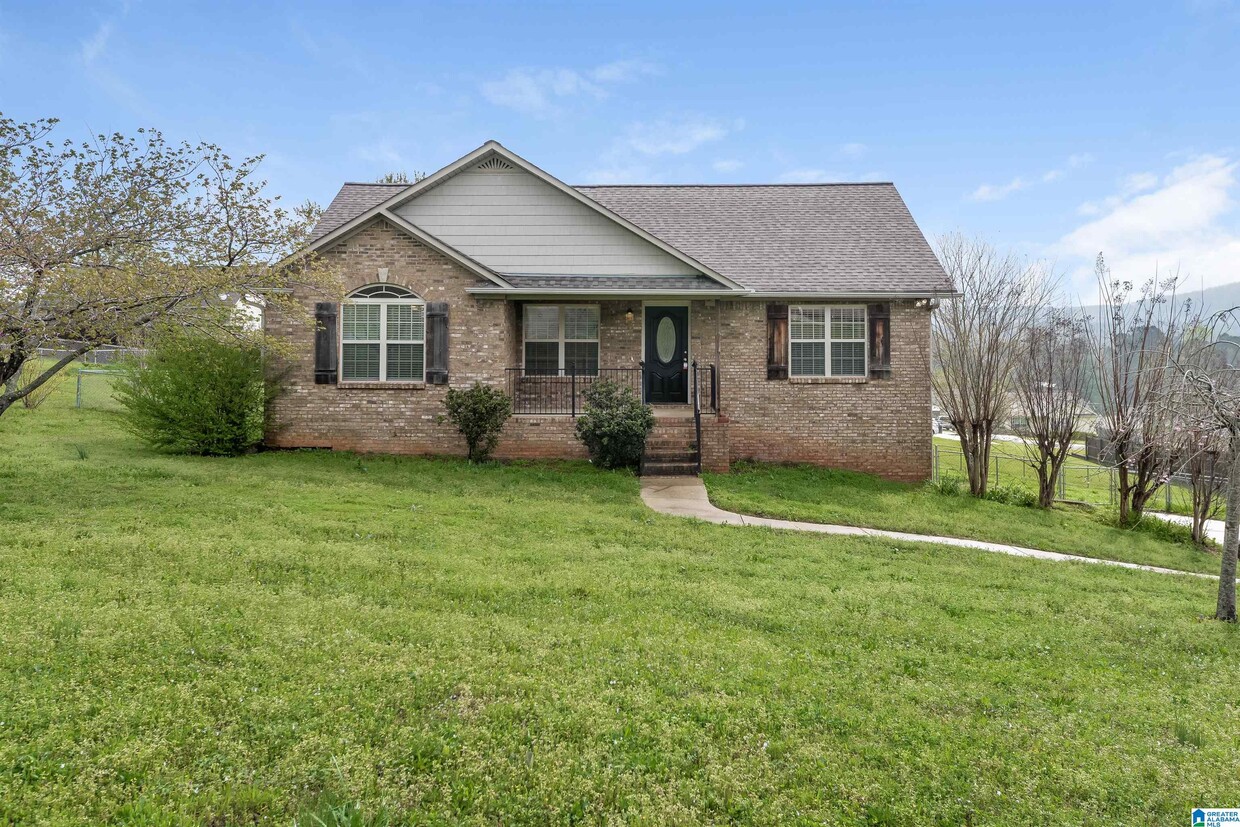 Primary Photo - 650650 Starlite Dr