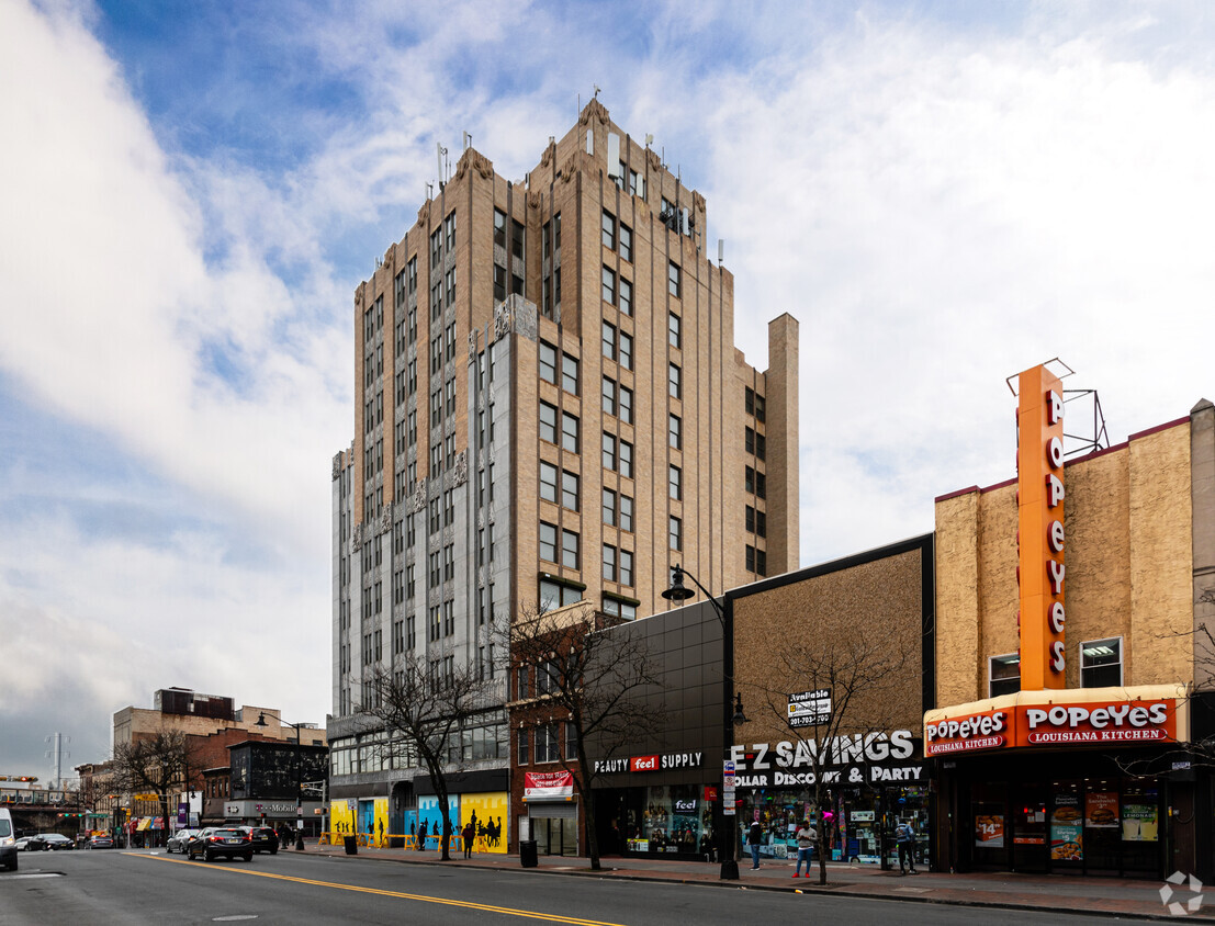 Primary Photo - Hersch Tower