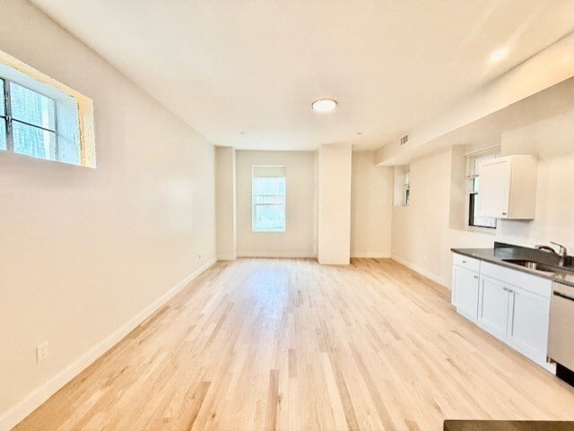 Building Photo - 204 Hanover St