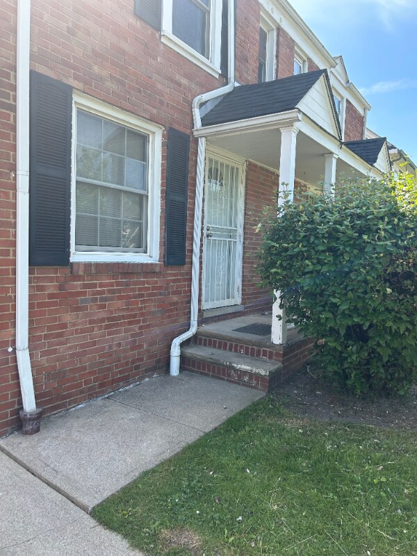 Foto del edificio - 3381 Colwyn Rd