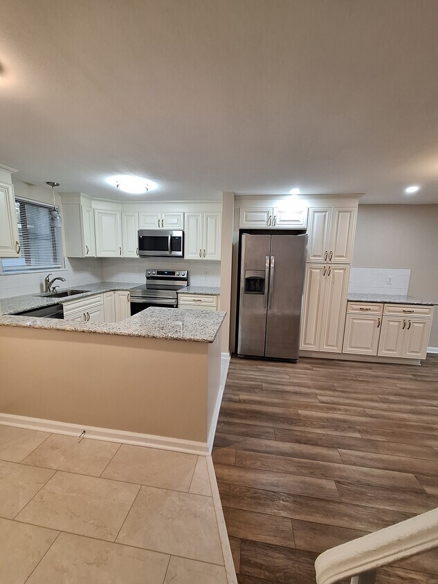 Foto principal - 92 Chestnut Hls