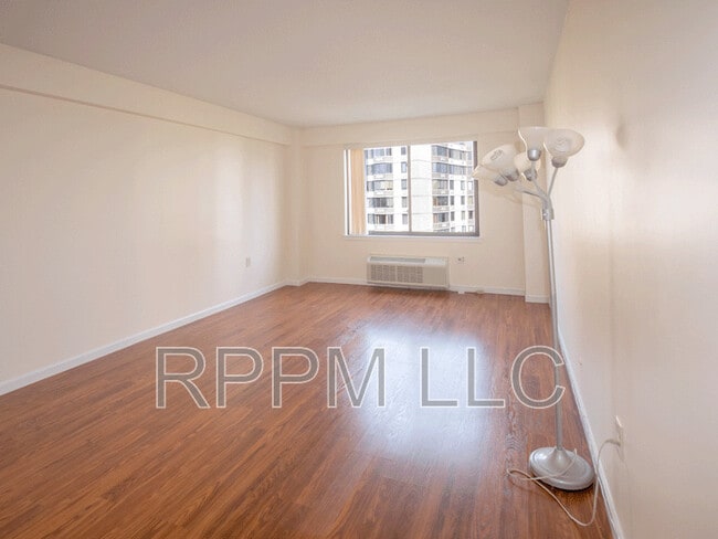 Foto del edificio - 307 Prospect Ave