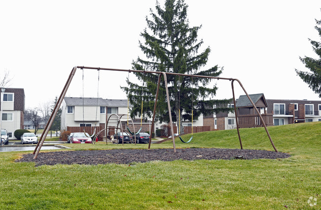 Building Photo - Inverness Gardens