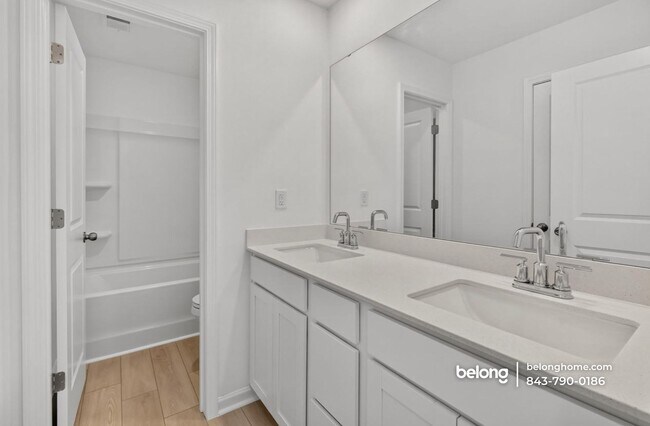 Building Photo - 1404 Hugh Mack Ct