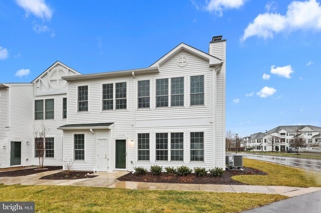 Building Photo - 11112 Cornerstone Dr