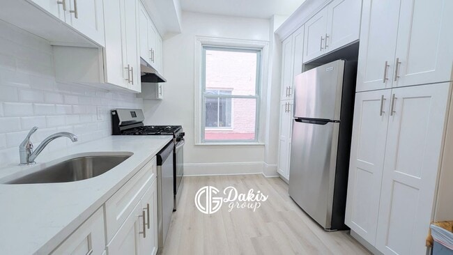 Foto del edificio - 18-44A 21st Dr