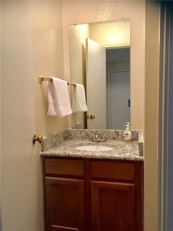 Building Photo - 2722 Wimbledon Ct