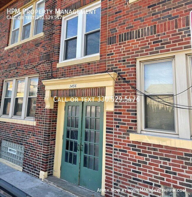 Building Photo - 3456 W 117th St