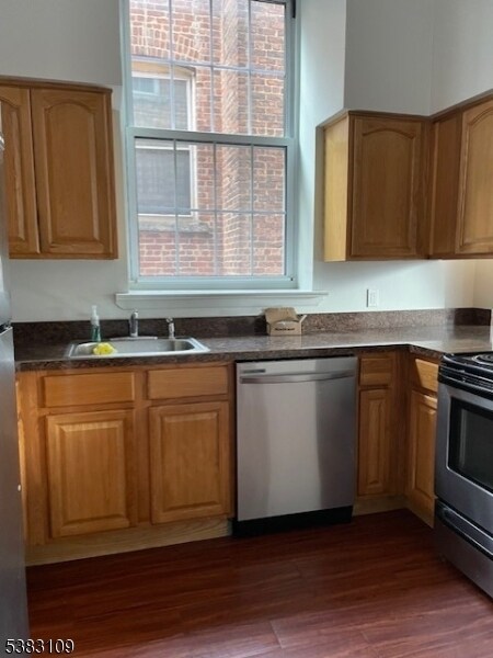 Foto del edificio - 398 Bloomfield Ave
