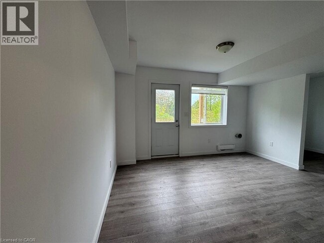 Building Photo - 99 HighRiver Trl