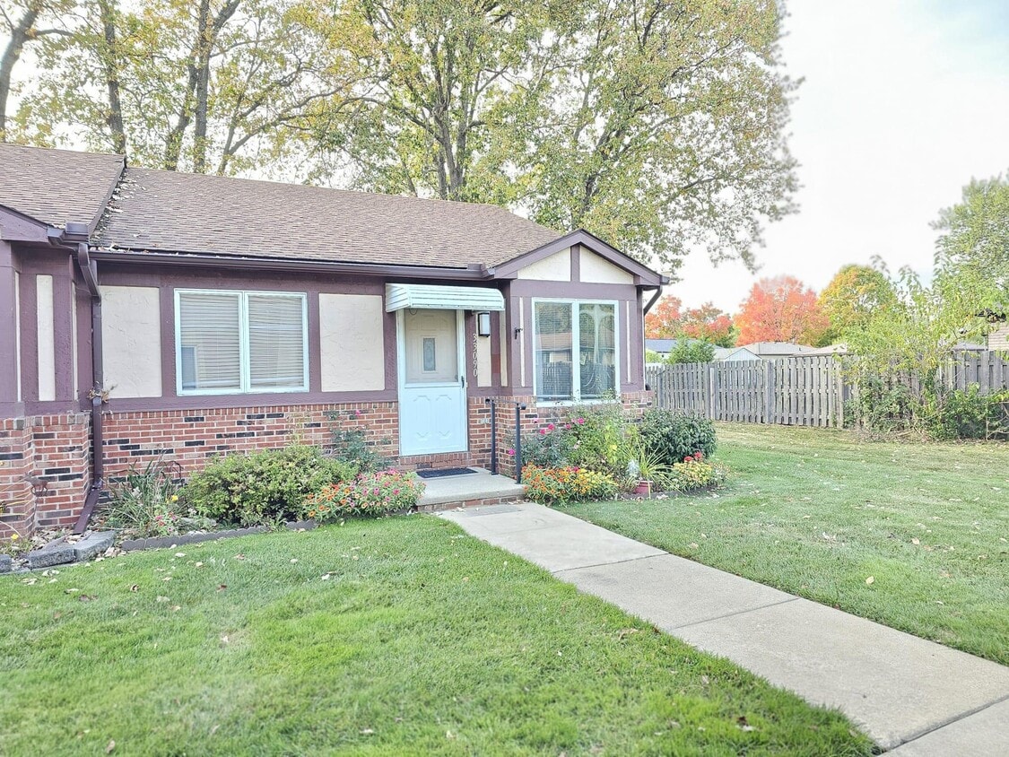 Foto principal - 33090 Woodworth Ct