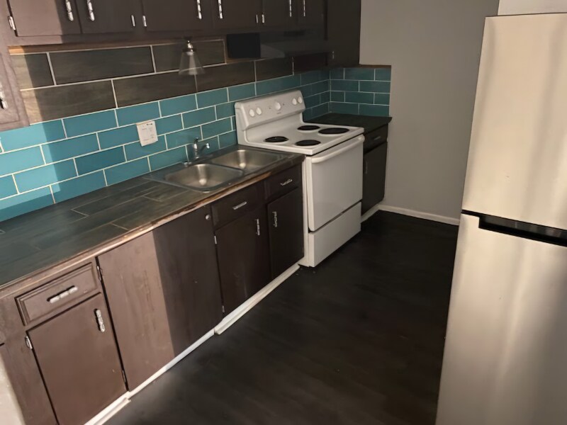 Foto principal - 719 San Antonio St