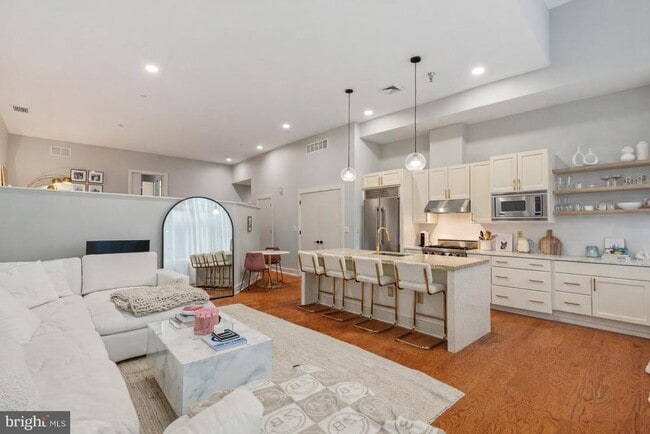 Foto del edificio - 23 S 23rd St