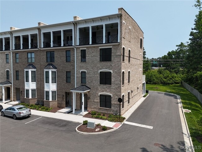 Foto del edificio - 1702 Old Brick Rd