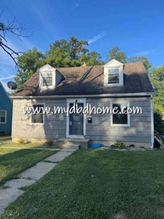 Building Photo - 4404 Plaza Dr